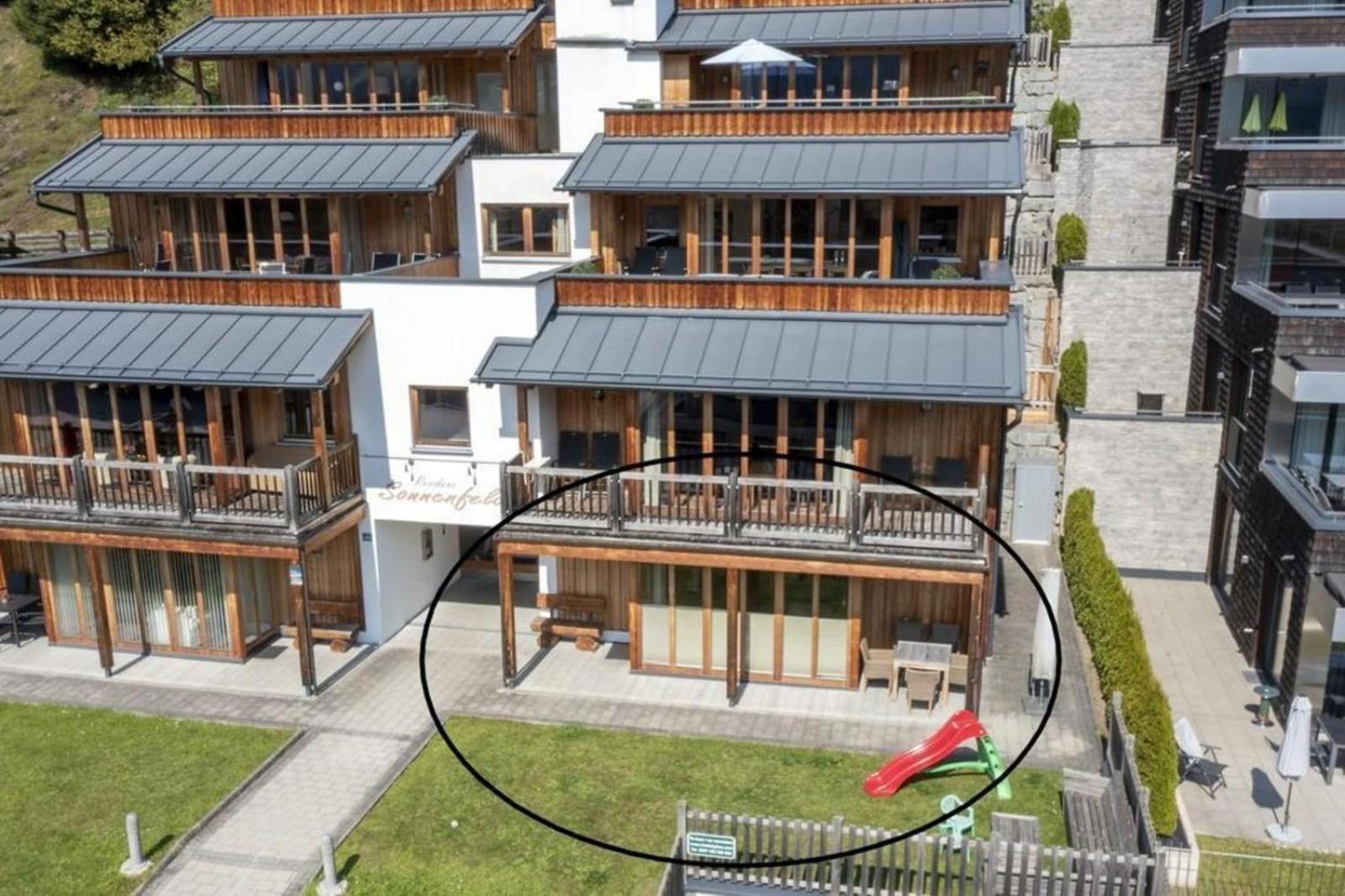 Residenz Sonnenfeld Top 2 นอยเคียร์เชน อัม โกรสเวเนดิเกอร์ ภายนอก รูปภาพ