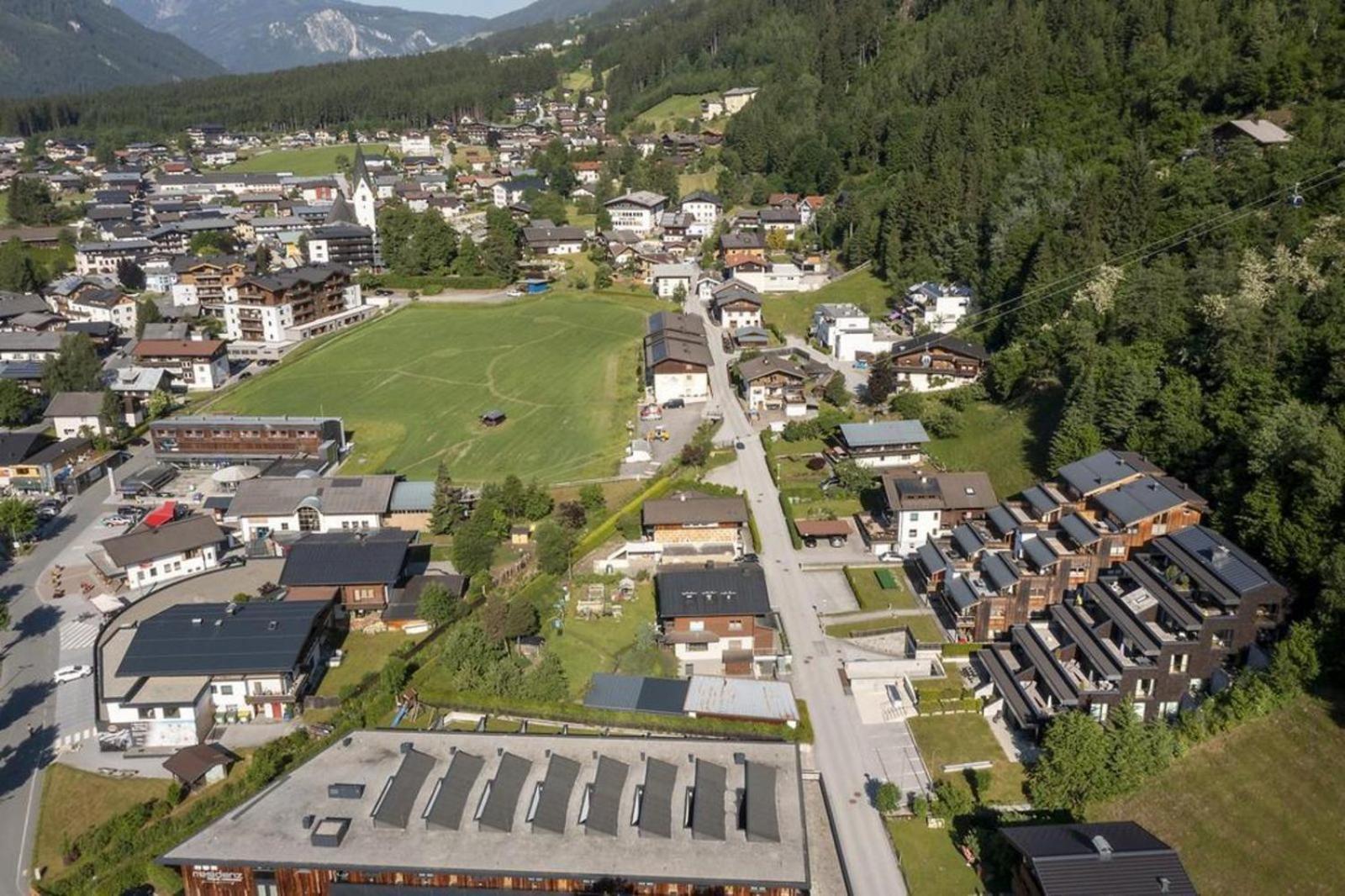 Residenz Sonnenfeld Top 2 นอยเคียร์เชน อัม โกรสเวเนดิเกอร์ ภายนอก รูปภาพ